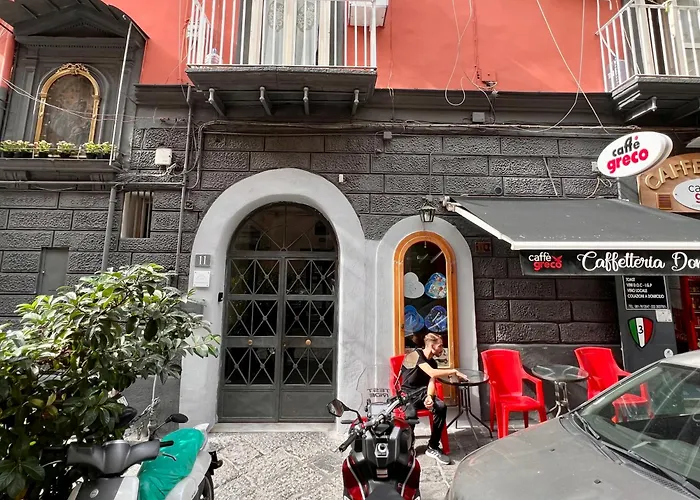 Chiaia Exclusive Apartment